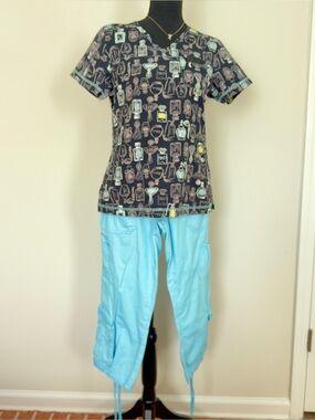 koi Women's  Scrub Set in Black with Light Blue Accents